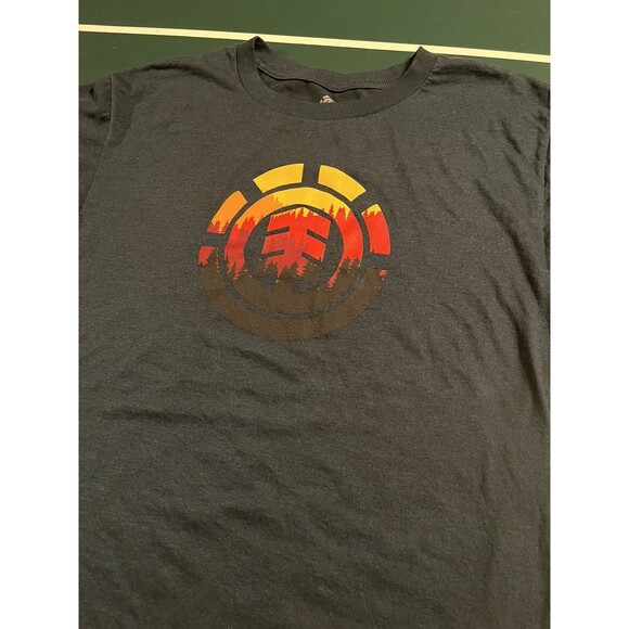 Element Skateboarding Graphic Logo T-Shirt MEDIUM Multicolor Skater Grunge - Picture 1 of 6